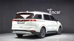 2023 Kia Canival Diesel 9-Seater Prestige — фото 2