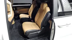 2023 Kia Canival Diesel 9-Seater Prestige — фото 12