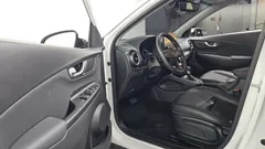 2022 Hyundai Kona Gasoline 1.6 Turbo 4WD, белый — фото 10