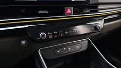 2024 Kia Canival Diesel 9-Seater Signature, белый — фото 15
