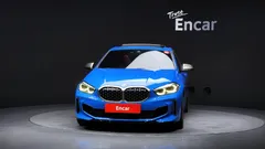 2022 BMW 1-Series M135i xDrive — фото 3