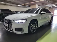 2023 Audi A6 45 TFSI Quattro Premium — фото 12