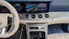 2023 Mercedes-Benz E-Class E450 4MATIC Cabriolet — фото 15