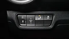 2022 Kia K3 1.6 Turbo GT 5Door, белый — фото 17