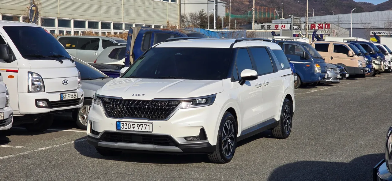 2023 Kia Carnival Diesel 9-Seater Prestige