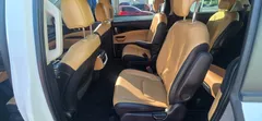 2023 Kia Carnival Diesel 9-Seater Prestige — фото 19