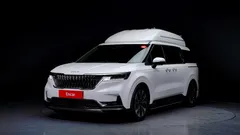 2022 Kia Carnival Diesel 9-Seater Hi-Limousine(Special Vehicle) — фото 1