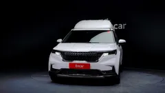 2022 Kia Carnival Diesel 9-Seater Hi-Limousine(Special Vehicle) — фото 3