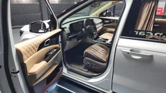 2022 Kia Carnival Diesel 9-Seater Hi-Limousine(Special Vehicle) — фото 10