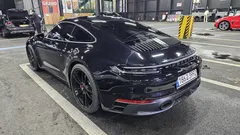 2023 Porsche 911 Carrera GTS, чёрный — фото 3