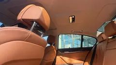 2023 BMW 5-Series 520i Luxury — фото 18