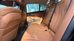 2023 BMW 5-Series 520i Luxury — фото 20