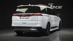2023 Kia Carnival Diesel 9-Seater Signature — фото 2