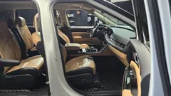 2023 Kia Carnival Diesel 9-Seater Signature — фото 11