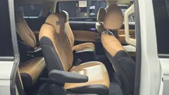 2023 Kia Carnival Diesel 9-Seater Signature — фото 12