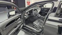 2021 Audi A8 55 TFSI Quattro LWB — фото 11