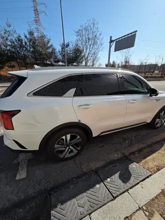 2023 Kia Sorento HEV 1.6 2WD — фото 4