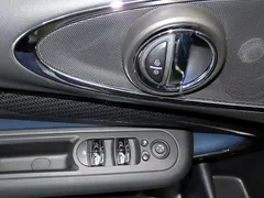 2023 Mini Clubman Classic — фото 18