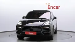 2023 Porsche Cayenne 3.0 PLATINUM EDITION — фото 3