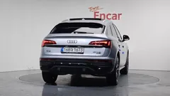 2022 Audi Q5 45 TFSI Quattro Sportback — фото 4