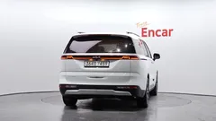 2022 Kia Carnival Diesel 9-Seater Prestige — фото 4