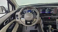 2022 Kia Carnival Diesel 9-Seater Prestige — фото 12