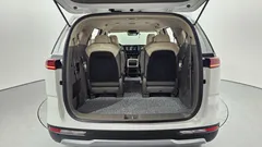 2022 Kia Carnival Diesel 9-Seater Prestige — фото 20