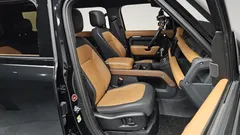 2023 Land Rover Defender 110 P400 X — фото 10