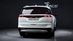 2023 Kia Carnival Diesel 9-Seater Prestige — фото 4
