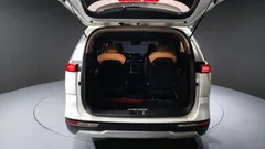 2023 Kia Carnival Diesel 9-Seater Prestige — фото 20