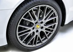 2022 Porsche Panamera 2.9 AWD Platinum Edition — фото 7