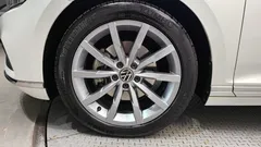 2022 Volkswagen Passat 2.0 TDI Prestige — фото 5