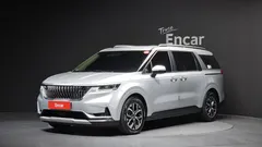 2023 Kia Carnival Diesel 9-Seater Prestige — фото 1
