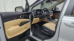 2023 Kia Carnival Diesel 9-Seater Prestige — фото 10
