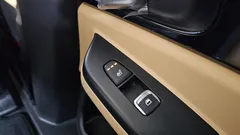 2023 Kia Carnival Diesel 9-Seater Prestige — фото 19
