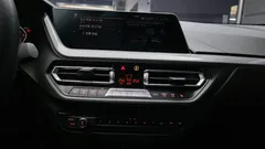 2022 BMW 2-Series 220i Advantage — фото 18