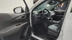 2022 ChevroletGMDaewoo Equinox 2WD RS, белый — фото 10