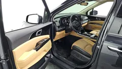 2022 Kia Carnival Diesel 9-Seater Noblesse — фото 10