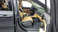 2022 Kia Carnival Diesel 9-Seater Noblesse — фото 11