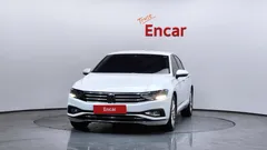 2021 Volkswagen Passat 2.0 TDI Premium, белый — фото 3