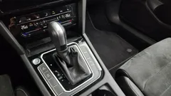 2021 Volkswagen Passat 2.0 TDI Premium, белый — фото 9