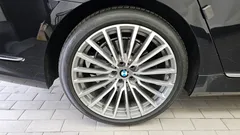 2021 BMW 7-Series 740Li xDrive Design Pure Excellence, чёрный — фото 5
