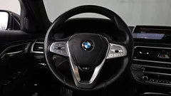 2021 BMW 7-Series 740Li xDrive Design Pure Excellence, чёрный — фото 13