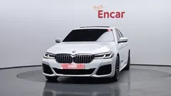 2023 BMW 5-Series 523d xDrive M Sport — фото 3