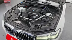 2023 BMW 5-Series 523d xDrive M Sport — фото 6
