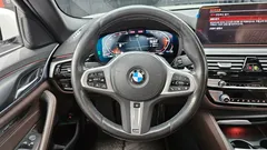 2023 BMW 5-Series 523d xDrive M Sport — фото 13