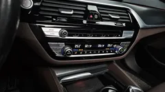 2023 BMW 5-Series 523d xDrive M Sport — фото 16