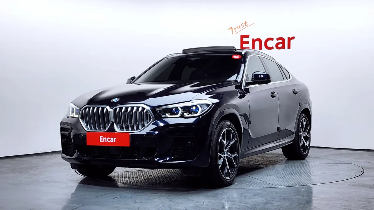 2022 BMW X6 xDrive40i M Sport