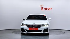 2022 BMW 5-Series 520i M Sport — фото 3