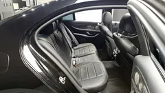 2022 Mercedes-Benz E-Class E350 4MATIC AMG Line, чёрный — фото 11